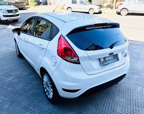 Ford Fiesta Kinetic Design 1.6 Se Powershift 120cv
