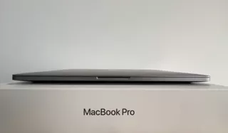 Macbook Pro 13in M2 (2022)