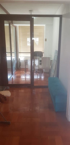 Vendo Oficina En Calle Huérfanos 3 Privados En Santiago