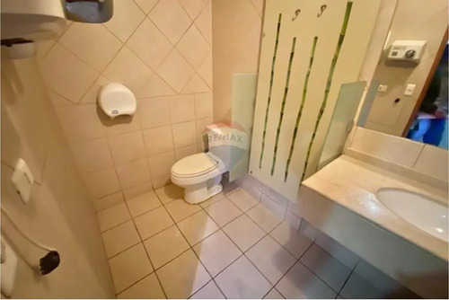 Arriendo Oficina O Local Comercial