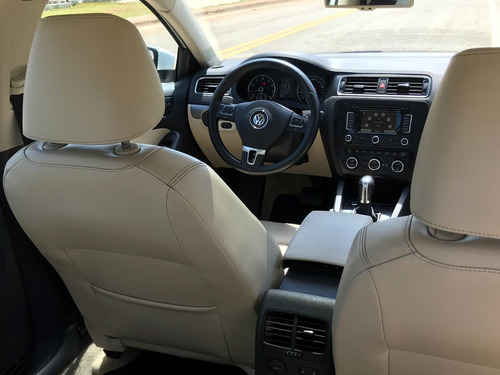 Volkswagen Jetta Tsi 2.0 211cv Pacote Premium Top De Linha