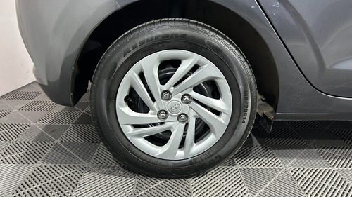 Hyundai Grand I-10 Plus 1.2 MT