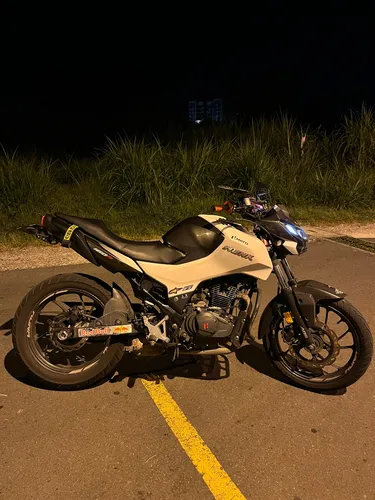 Hero Hunk 160r 2v