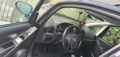 Fiat Idea 2012 1.4 Attractive Flex 5p