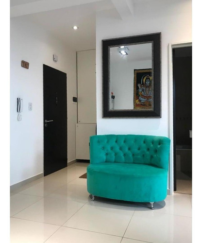 Imagen 2 de 14 de Oportunidad Departamento Con Patio Y Cochera