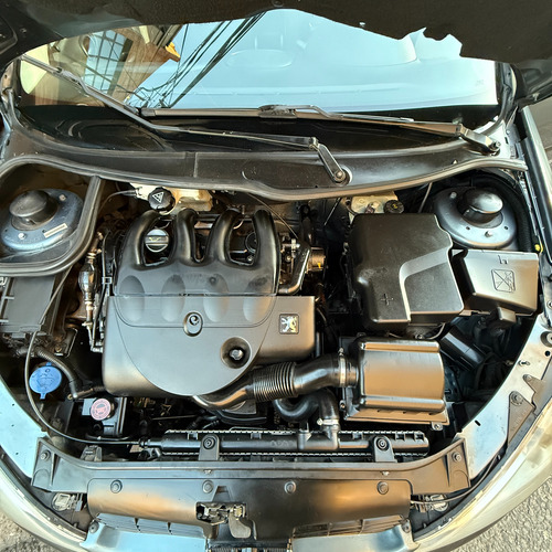 Peugeot 206 1.9 Live! 2