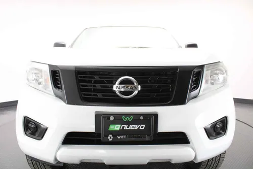 Nissan Doble Cabina Np300 2020