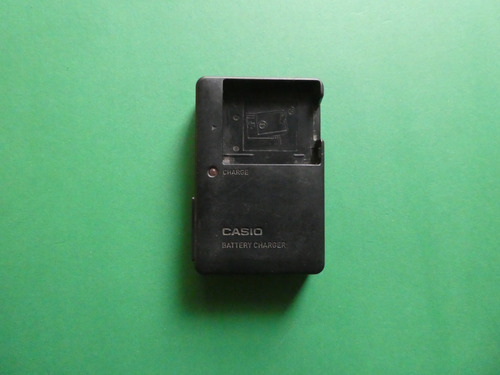 Cargador Casio Bc-81l  , 4.2v. Original