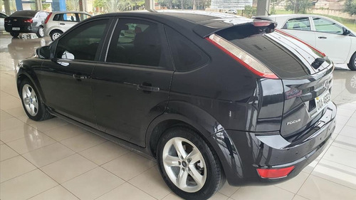 Imagem 3 de 9 de Focus 2.0 Glx 16v Flex 4p Automático