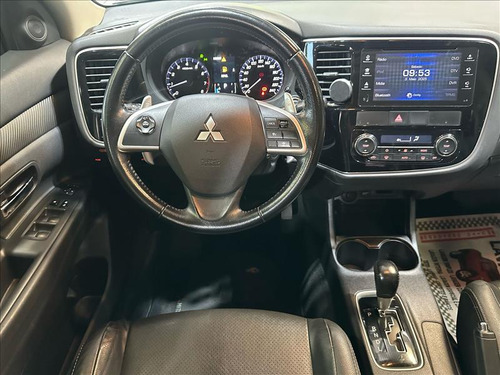 Mitsubishi Outlander 3.0 gt 4x4 v6 24v Gasolina 4p Automatico