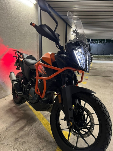Imagen 3 de 15 de Ktm 390 Adventure,accesorios,muleta,defensas,etc
