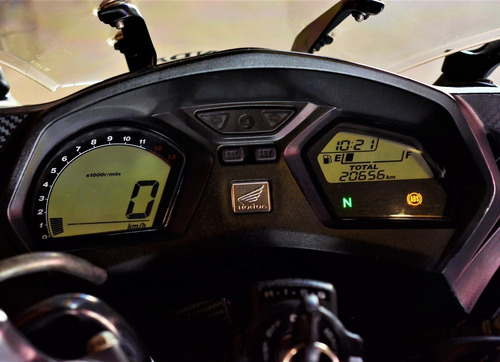 Imagem 7 de 8 de Honda Cbr 650 F 2015 Std