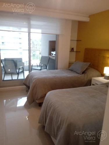Apartamento Frente Al Mar En Venta Y Alquiler Anual - Playa Brava - Look Brava