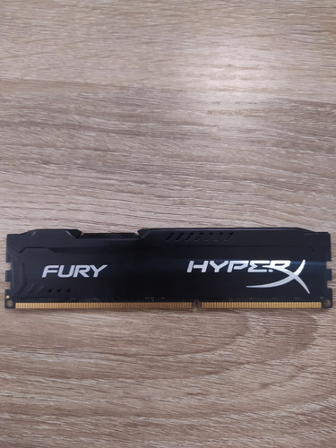 Memoria Ram Fury Beast Ddr4 Gamer Neg/blan 8gb 1 Kingston 2 (Usado)