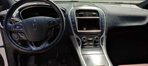 Imagen 11 de 15 de Lincoln Mkx 2.7t Awd 2017