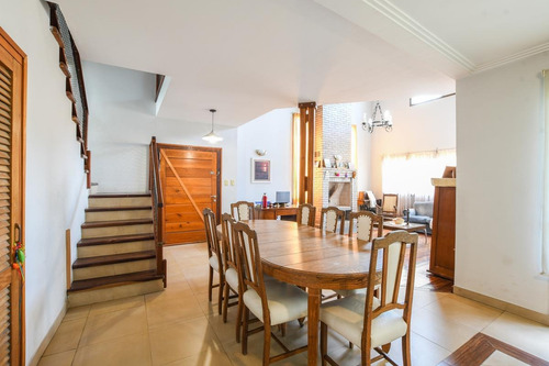 Imagen 4 de 30 de Casa De 4 Dormitorios En Venta Con Pileta En Fisherton Rosario