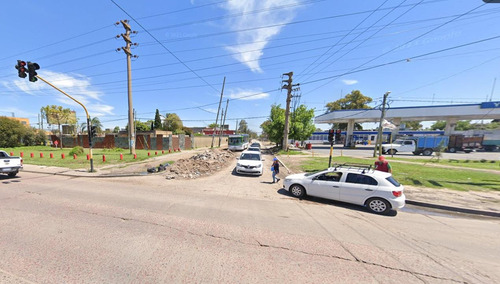 Importante Esquina Sobre Avenida Pasco