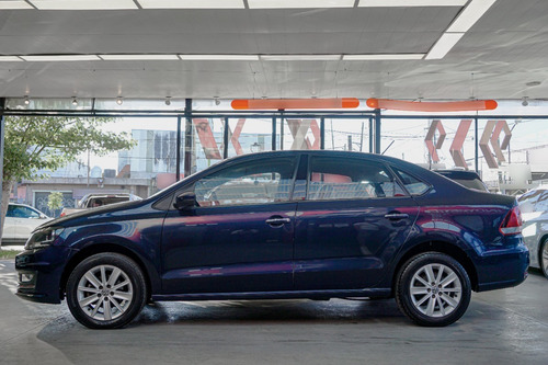 Imagen 5 de 15 de Volkswagen Polo 1.6 Comfortline Tiptronic