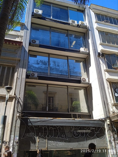 J.s Edificio En Ciudad Vieja