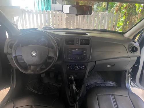 Renault Logan 1.6 Expression