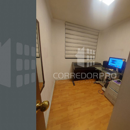 Departamento Con 2d + 1b Y Terraza. A Pasos Del Metro Moneda