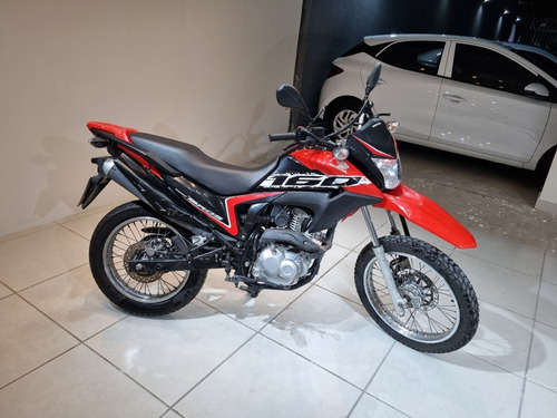 Imagem 2 de 8 de Honda Bross Esdd