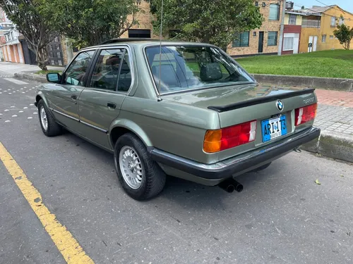 BMW Serie 3 2.3 323i E30