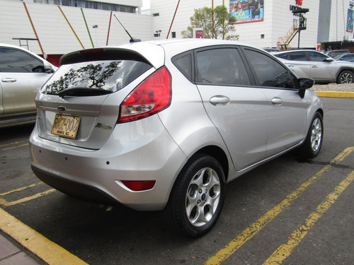 Imagen 5 de 15 de Ford