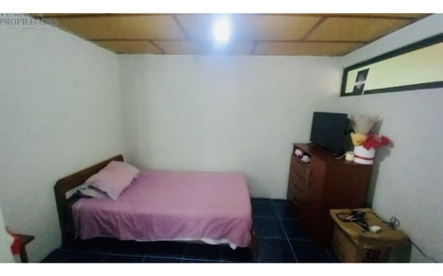 Vendo Casa Con Local Comercial En Calbuco, Sector Norte De L