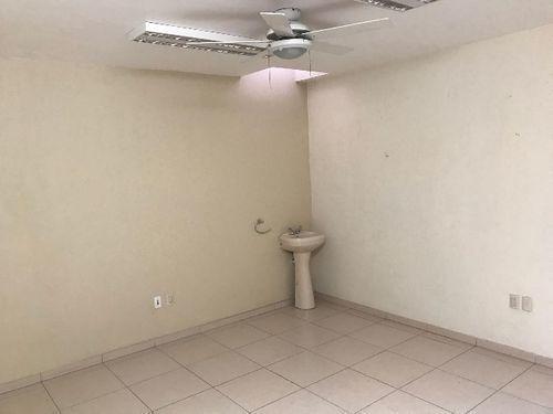 Imagen 12 de 14 de Consultorio En Renta En Tlaquepaque Centro