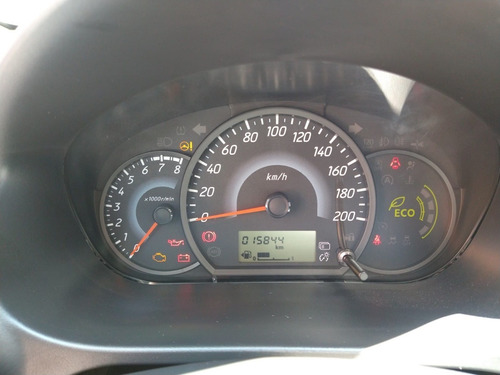 Imagen 10 de 12 de Mitsubishi Mirage 2019 1.2 Glx Mt