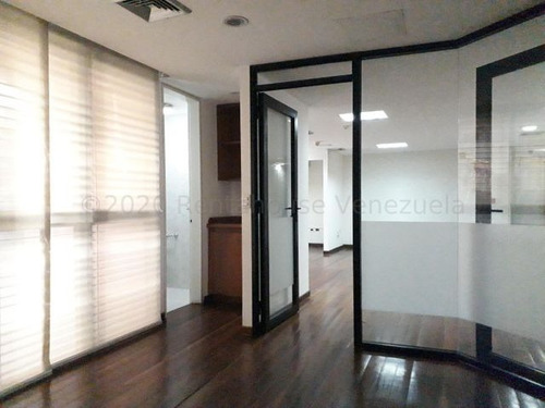 Imagen 12 de 14 de Oficina En Alquiler Los Dos Caminos 21-8051 Renta House Los Samanes