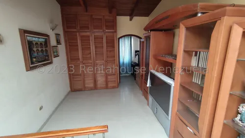 Venta De Linda Casa En Pampatar, Conjunto Cerrado. Isla De Margarita. Cao