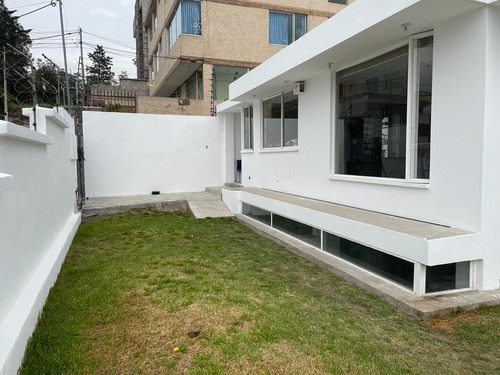 Imagen 18 de 23 de Cálida, Espaciosa Y Abrigada Casa Esquinera Con Proyeccion A Tres Pisos, Cuartos Independientes Con Baño Privado, 150 Mts De Bodegas, Ideal Pequeña Fábrica O Negocio En Expansión