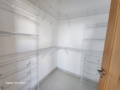 Apto Santiago, Moderno, 236m2 3hab, 4baños, 2 Parqueos Proyecto Cerrado