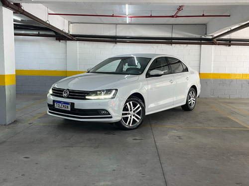 Volkswagen Jetta 1.4 Tsi Comfortline 4p