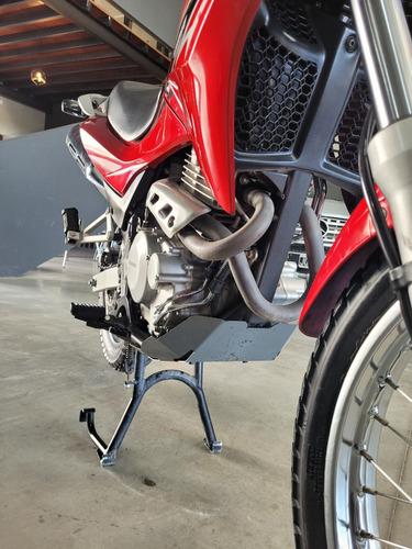 Impecable Honda Falcon 400 Año 2015 Con Solo 9.700 Km