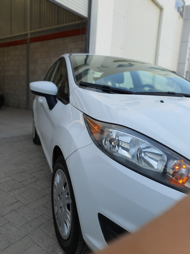 Imagen 5 de 15 de Ford Fiesta 1.6 S Sedan At 2016