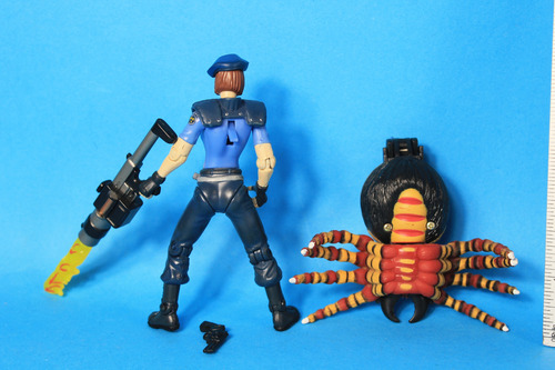 Jill Valentine & Web Spinner Resident Evil Toybiz (Usado)
