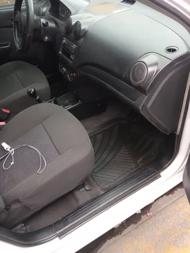 Chevrolet Aveo 1.6 Lt Mt Sedán