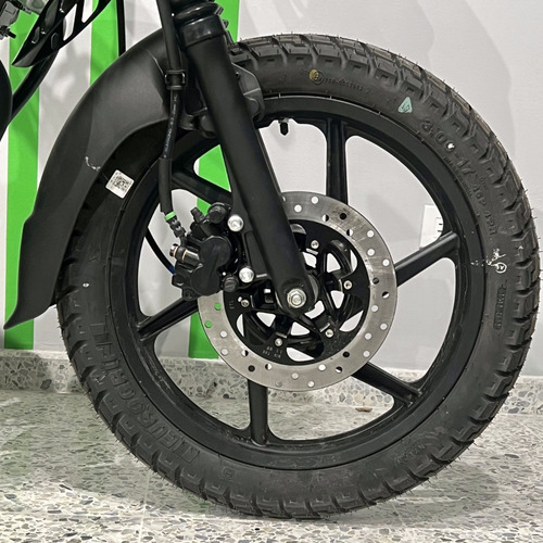 Imagen 11 de 16 de Bajaj Boxer 150 X 2024