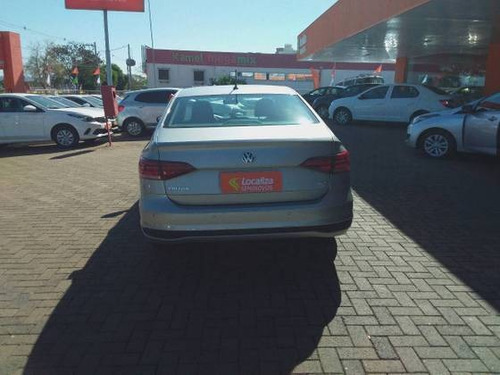 Imagem 2 de 10 de Volkswagen Virtus 1.6 Msi Total Flex Manual