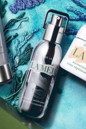 Imagen 2 de 5 de La Mer **the Brilliance Brightening Essence, 30 Ml*** Remate