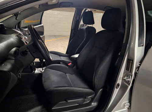 Toyota Yaris 1.5 Premium Sedan At