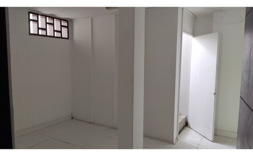 Venta - Casa Oficinas - Chuchurubi - Montería
