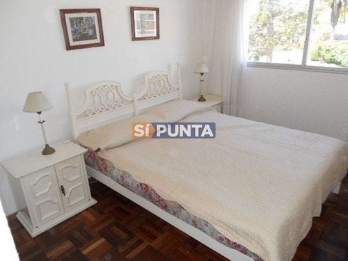 Imagen 19 de 21 de Apartamento En Mansa, 3 Dormitorios *