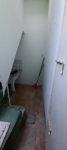 Imagen 10 de 12 de Bajo El Valor!! Ph Interno Con Terraza Libre Lanús Oeste, Sin Exps.