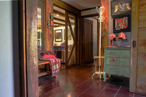 Linda Casa Chilena/gran Terreno De 1.000 Mt2/gino Girardi