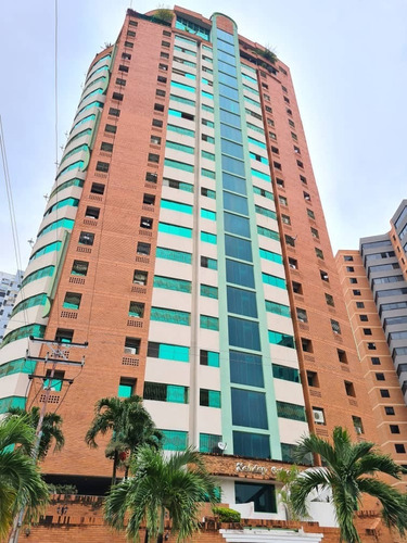 Se Vende Apartamento Duplex Amoblado Las Chimeneas Lema-640 