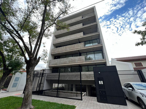 Moderno Departamento 2 Ambientes Con Balcón A La Venta- Ituzaingó